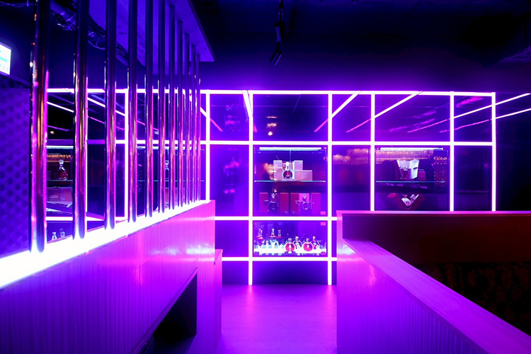 ENVYの店内写真8