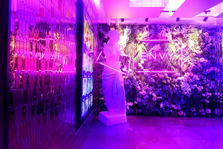 ENVYの店内写真1